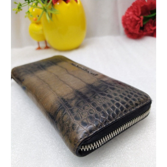 Michael Kors Brown Leather Crocodile Embossed Zip Around Credit Card Wallet - Picture 6 of 12